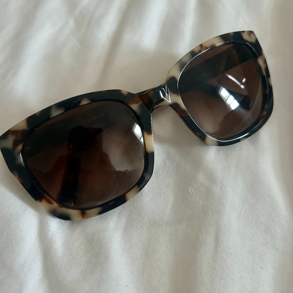 Warby Parker “Aubrey” Sunglasses – Tortoiseshell